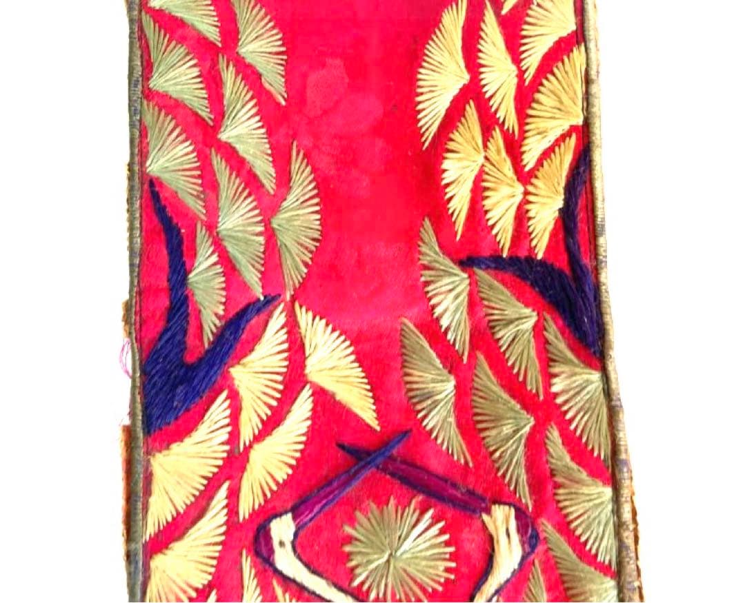 李朝　刺繍 鳥　韓国　古美術　朝鮮