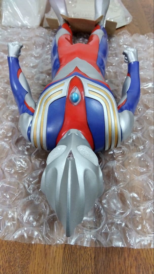 【極上美品】京本コレクション　ウルトラマンティガ　変形劣化なし自立
