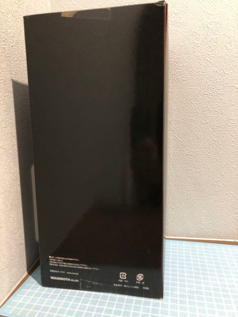 cune 鳩山オズボーン　フィギュア　ブラック　ハトフィギア　真っ黒