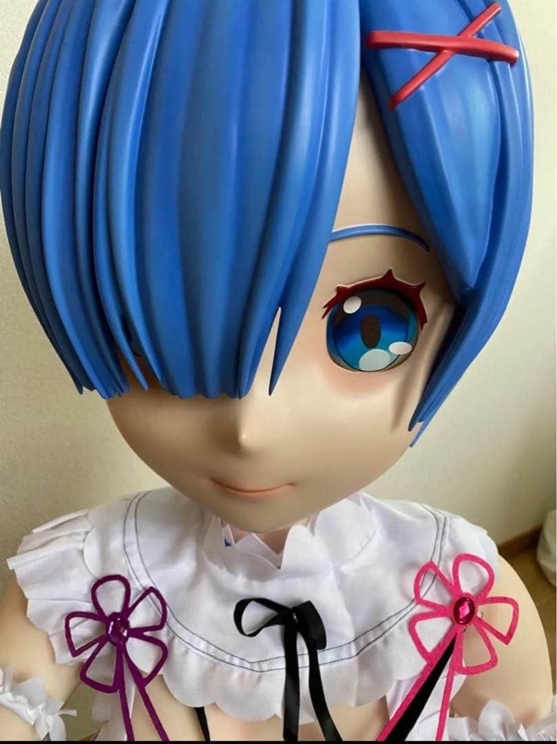 Re:ゼロから始める異世界生活　レム 1/1 胸像フィギュア110cm高さ
