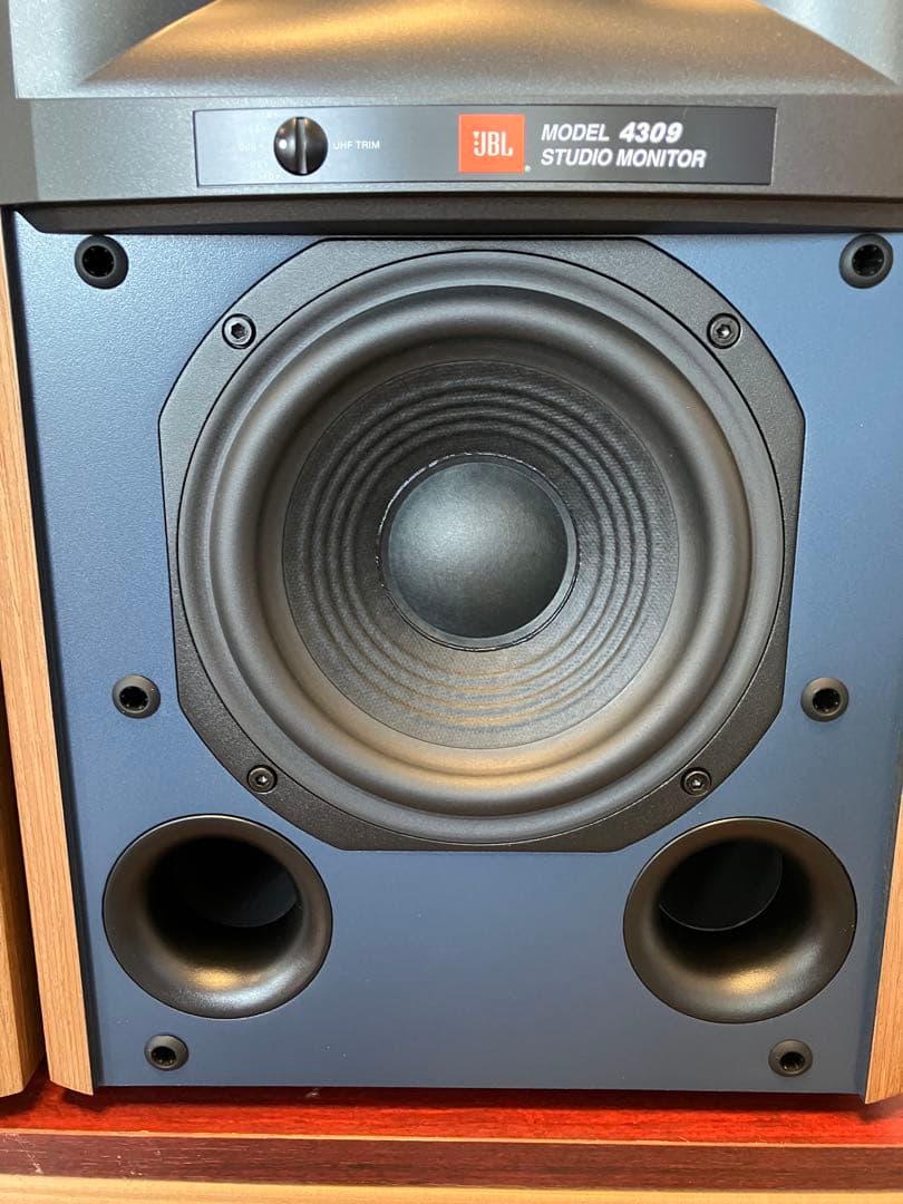 JBL 4309 スタジオモニター