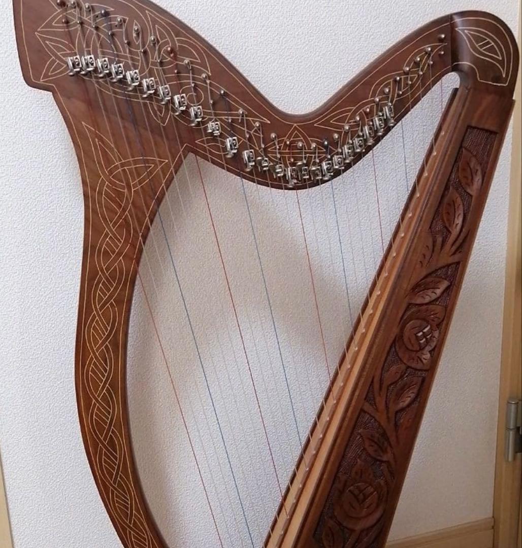 アイリッシュハープ