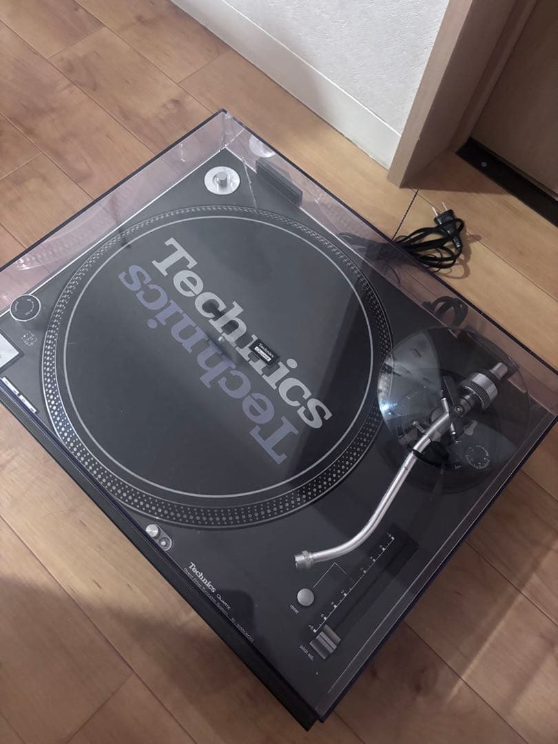 Technics テクニクス　SL-1200MK3D ターンテーブル　ブラック