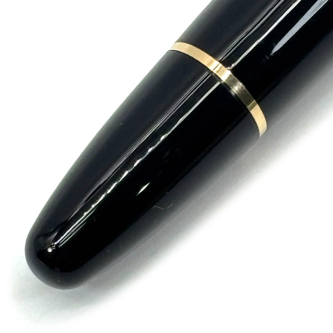 【美品】モンブラン 万年筆 146 剣先14K ブラック/ゴールド 2Q42
