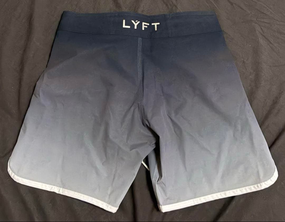 LYFT サーフパンツ　XS