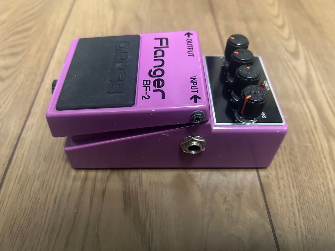 動作品　BOSS BF-2 Flanger エフェクター　　日本製　箱付き