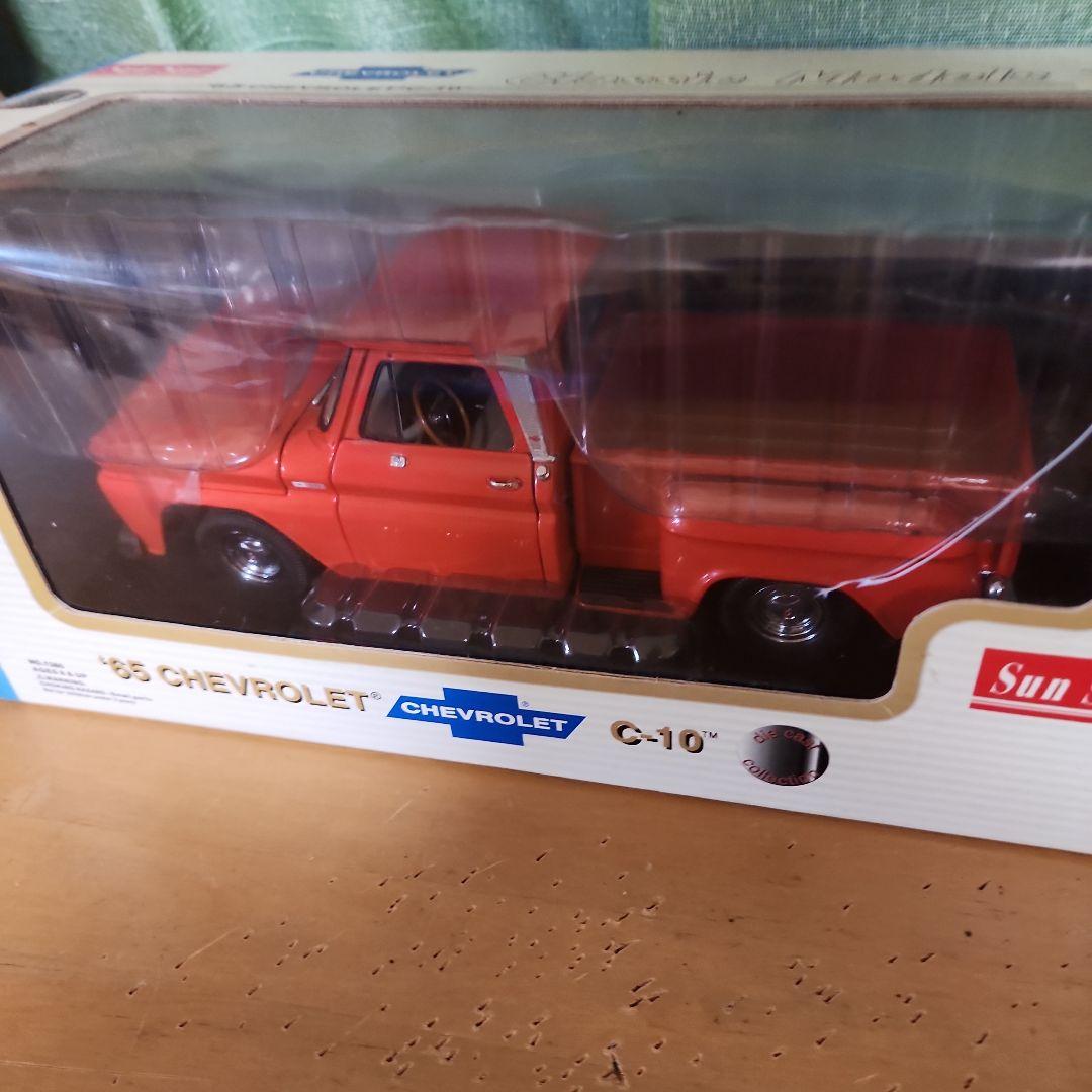 1965 Chevrolet C-10 ダイキャストモデル