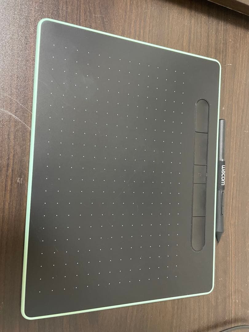 Wacom CTL-6100WL Intuos M ピスタチオグリーン