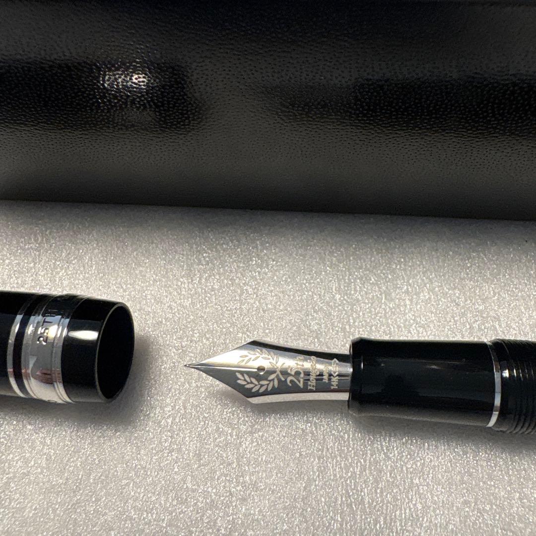 パイロット　万年筆　カスタム743 EFニブ　新品未使用