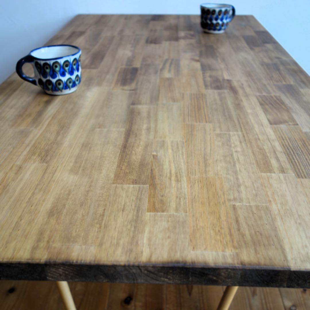 10/29まで！天然木のダイニングテーブル