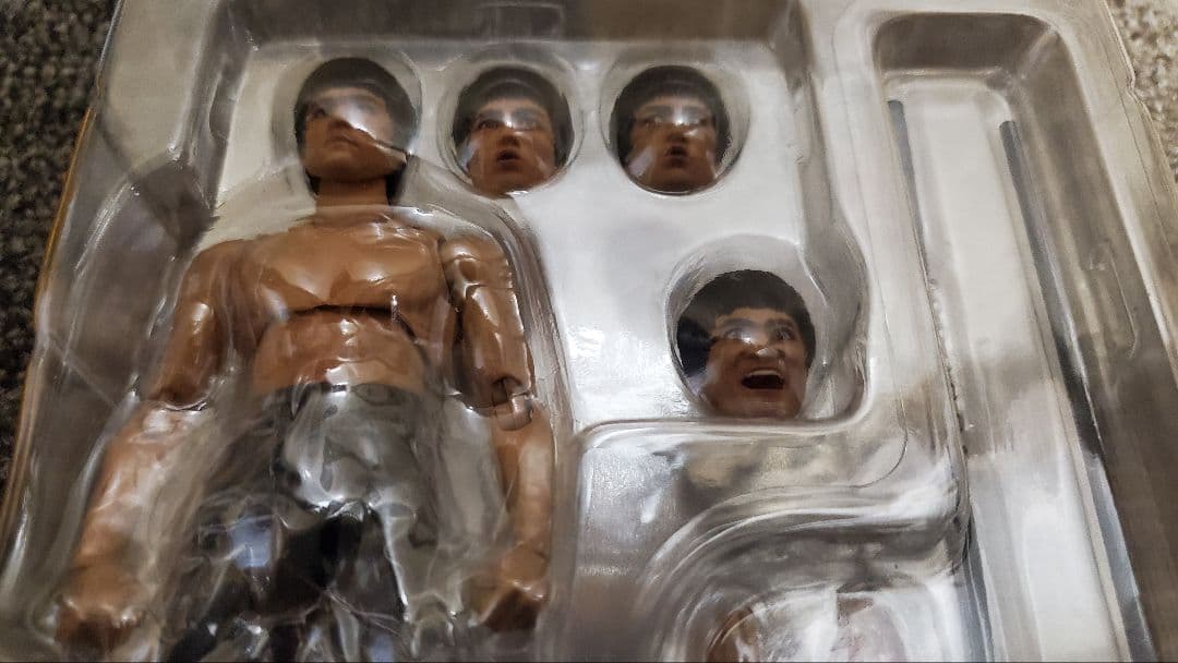 フィギュアーツ ブルース・リー