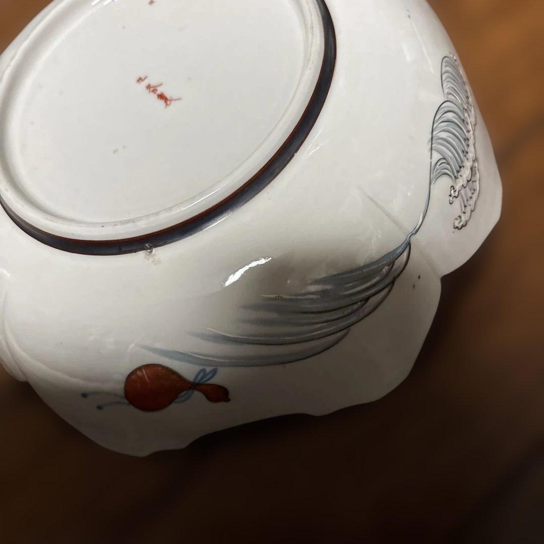 期間限定最終処分特価　逸品　九谷製変形型三つ鉢素敵な絵柄傷無し素晴らしい美術品