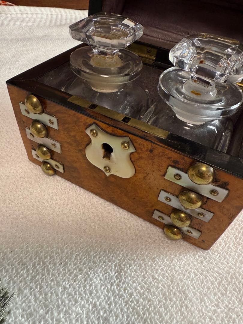 1850年代つけペンバコ、クリスタルインク瓶、螺鈿箱