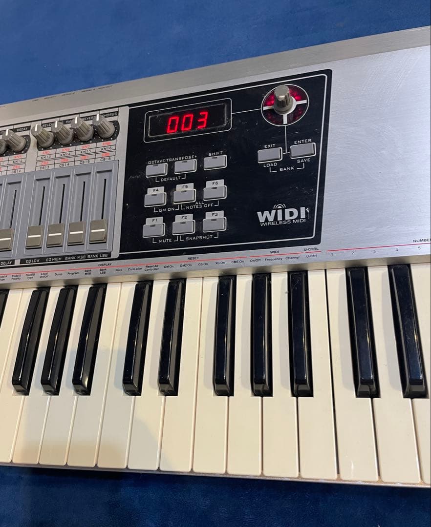 CME UF70 Classic 76鍵 キーボード