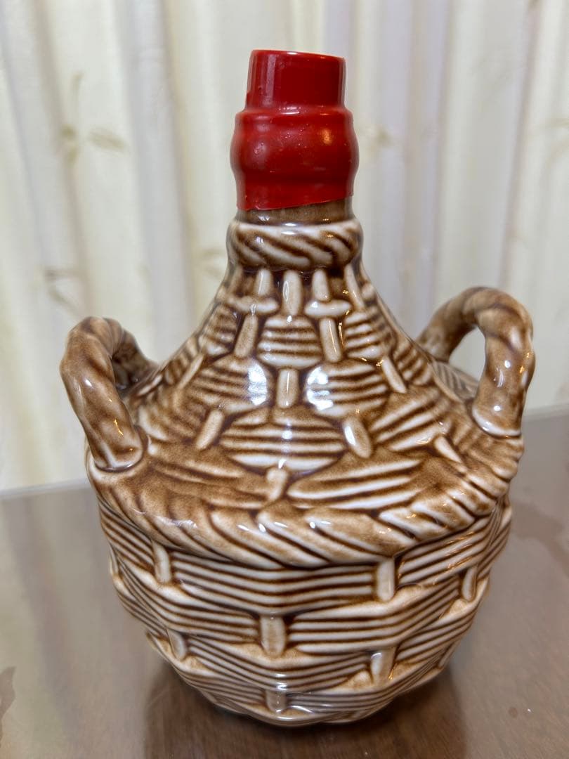 希少　未開栓 パスカル コンボー リザーブ 陶器ボトル 700ml　化粧箱なし