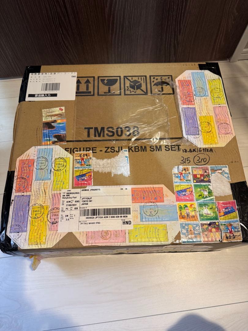 新品未開封 ホットトイズ ジャスティスリーグ スーパーマン ナイトメアバットマン