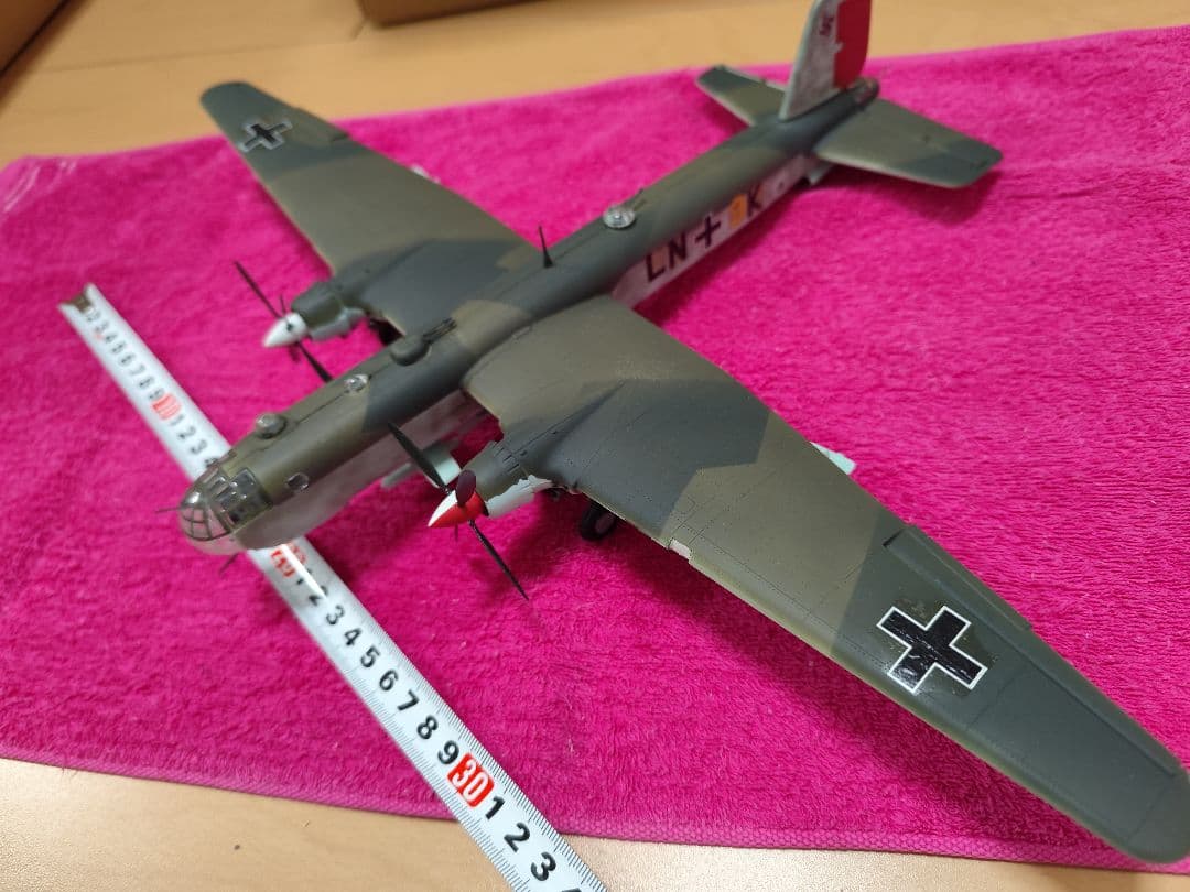 戦闘機プラモデル