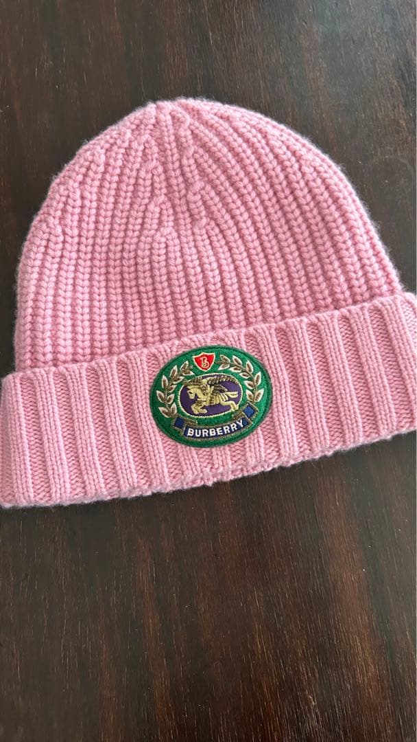 BURBERRY ピンク ニット帽