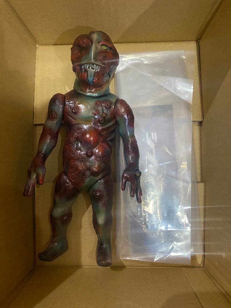 シカルナ工房　サラマ　ソフビ　ワンオフ