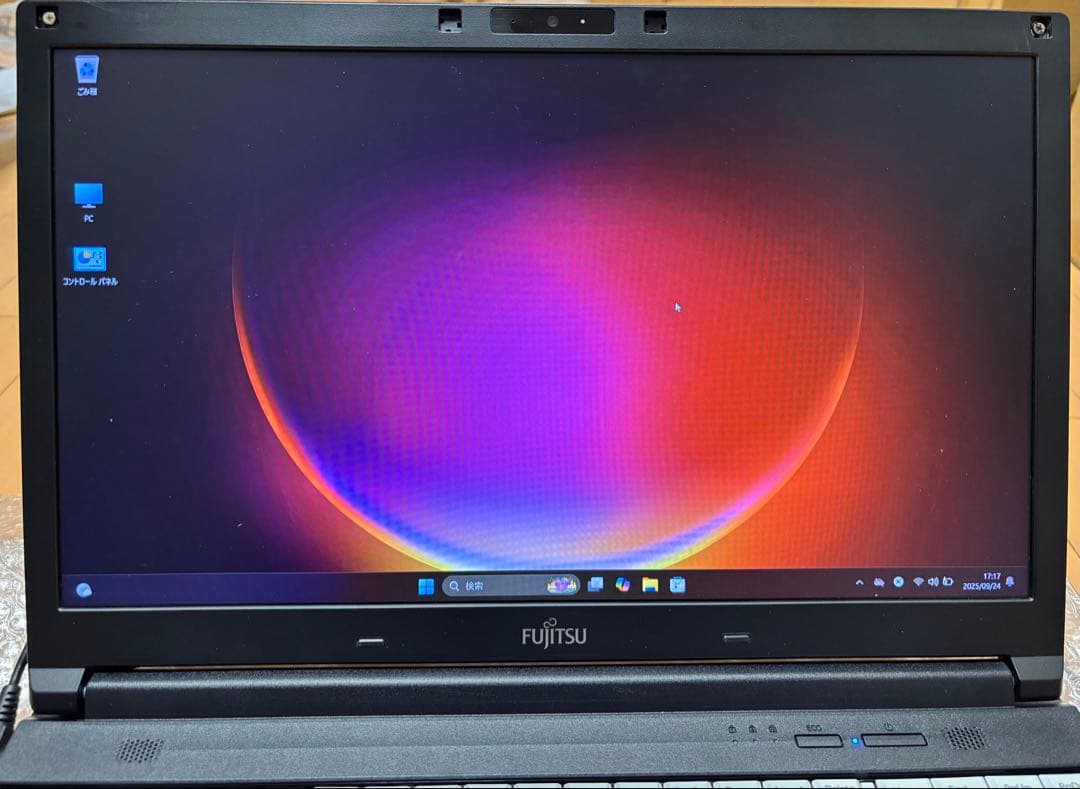 富士通LifeBook 15.6Inch SSD256GBメモリ8GB　FHD