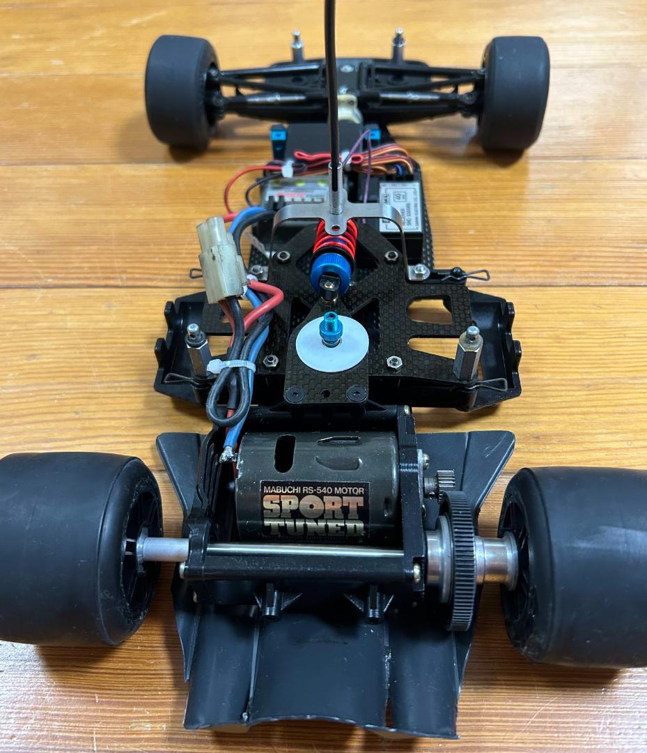 u*f様 タミヤ F103LM メカ付き