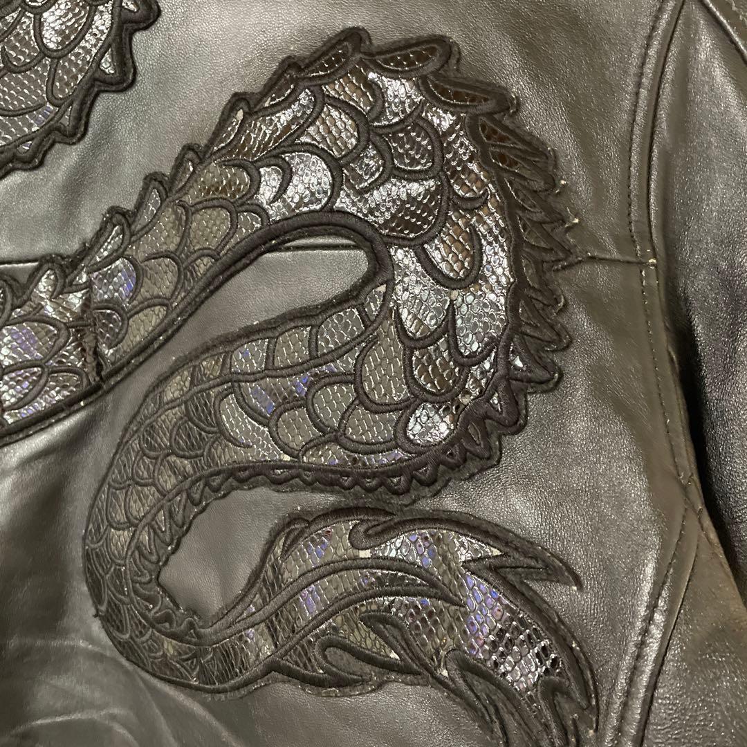 【希少】AVIREX アヴィレックス　革ジャン　ドラゴン刺繍　レザージャケット