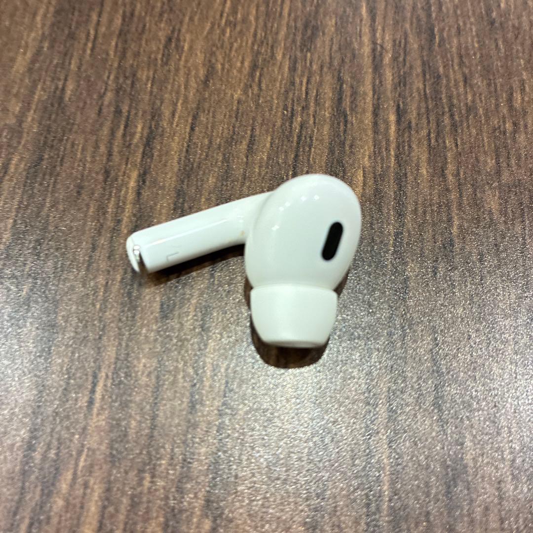 AirPods Pro 2 本体➕左耳 USB-C