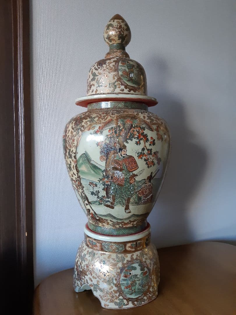 【直接お渡し】絢爛豪華 沈香壺 薩摩