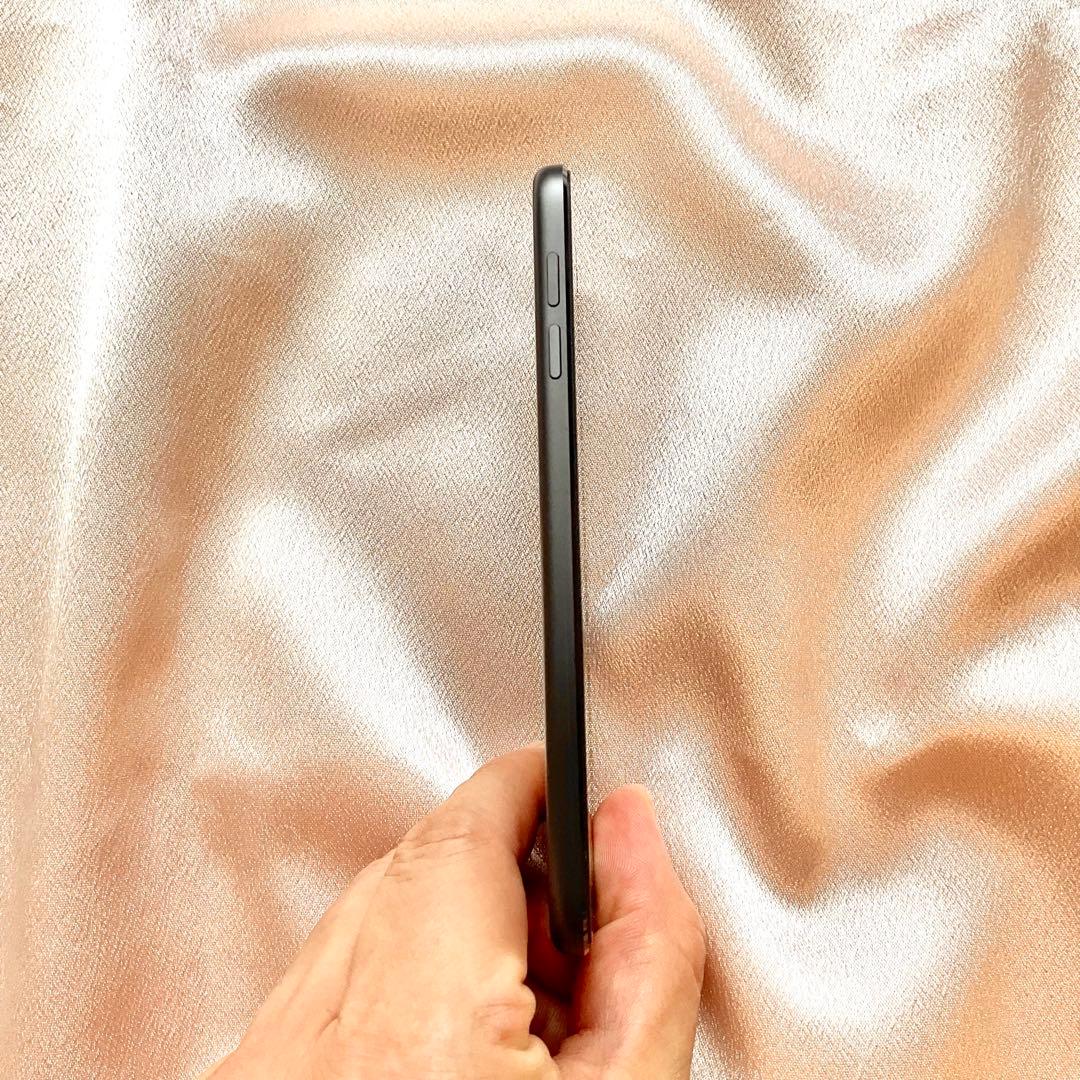 グレー iPod touch 第7世代 128GB アイポッド 本体 H