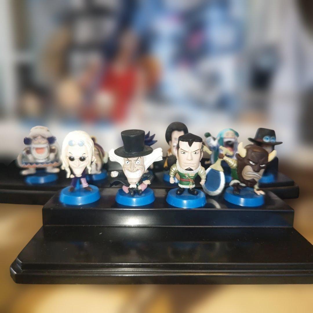 【冬島編】希少 ワンピース アニキャラヒーローズ　13体