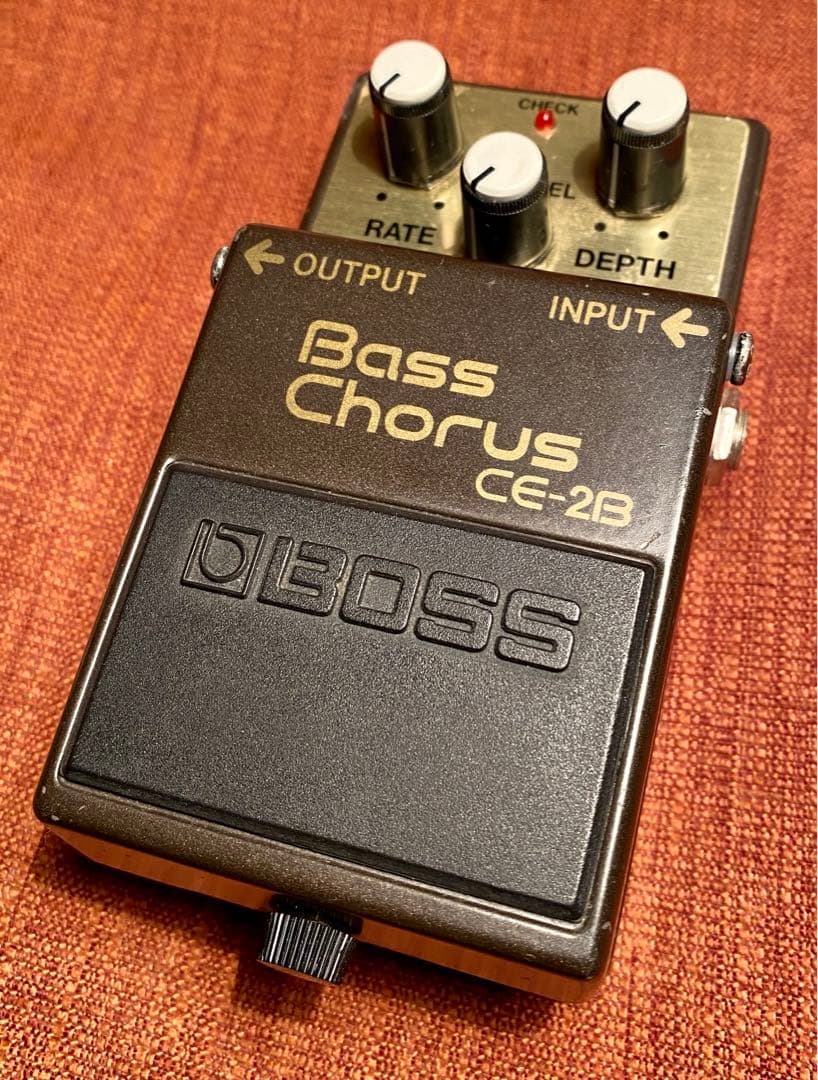 TAIWAN製最初期BOSS Bass Chorus CE-2B