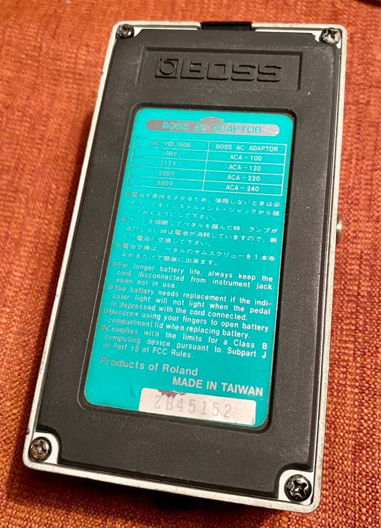 TAIWAN製最初期BOSS Bass Chorus CE-2B