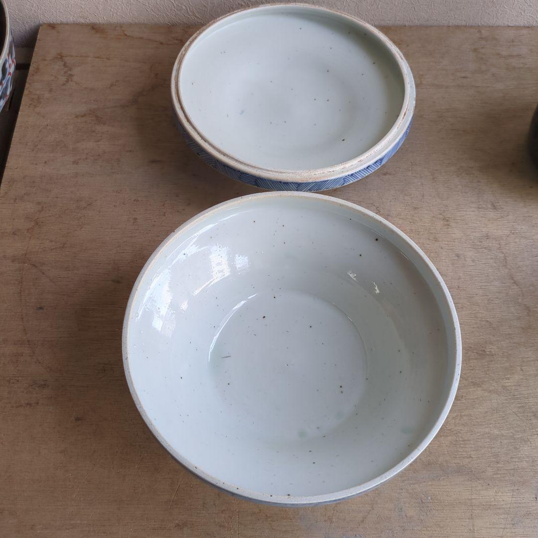 骨董 伊万里 蓋付 染め付け 亀甲紋様 物入れ 器 アンティーク