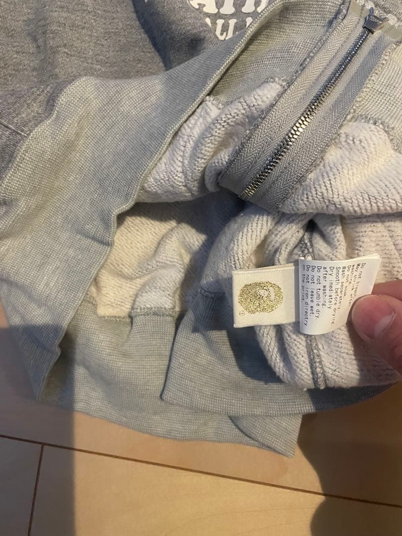 アベイシングエイプジップパーカー