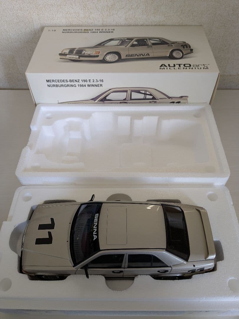 AUTO art MILLENNIUM メルセデス・ベンツ190E 2.3-16