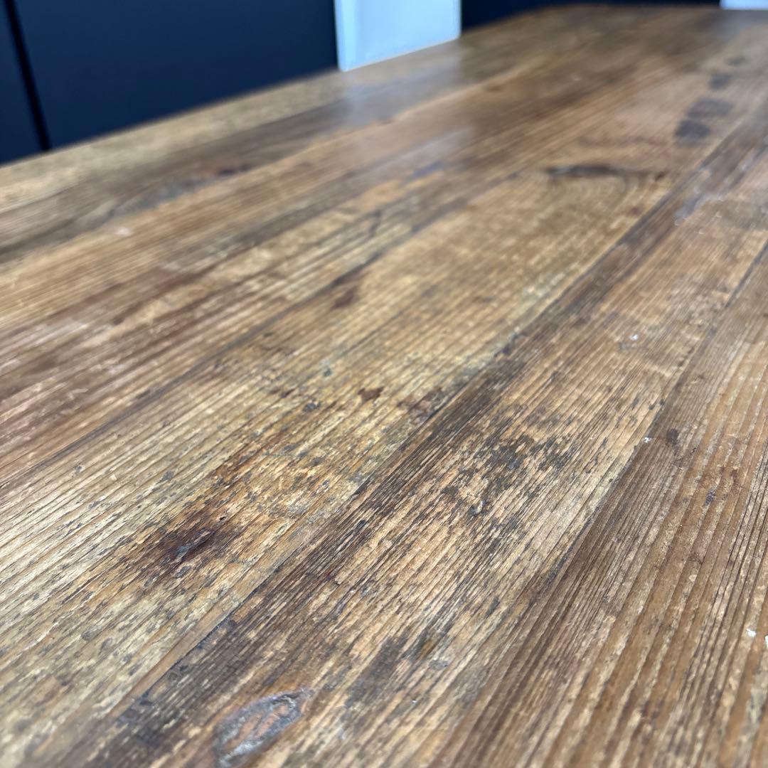 クラッシュゲート　アイアンダイニングテーブル