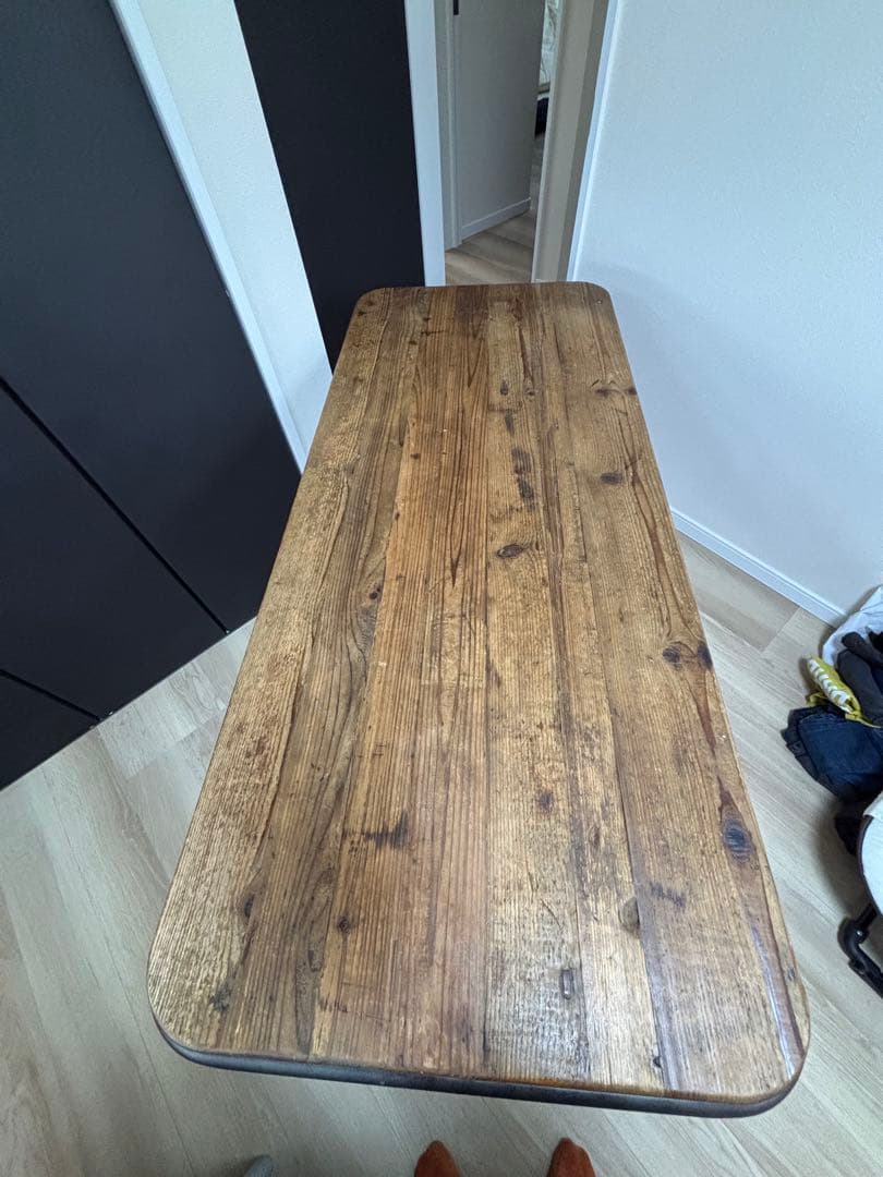 クラッシュゲート　アイアンダイニングテーブル