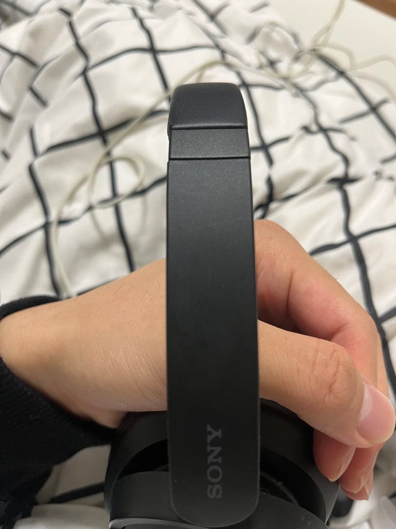 【美品】SONY ワイヤレスノイズキャンセリングヘッドホン WH-CH720N