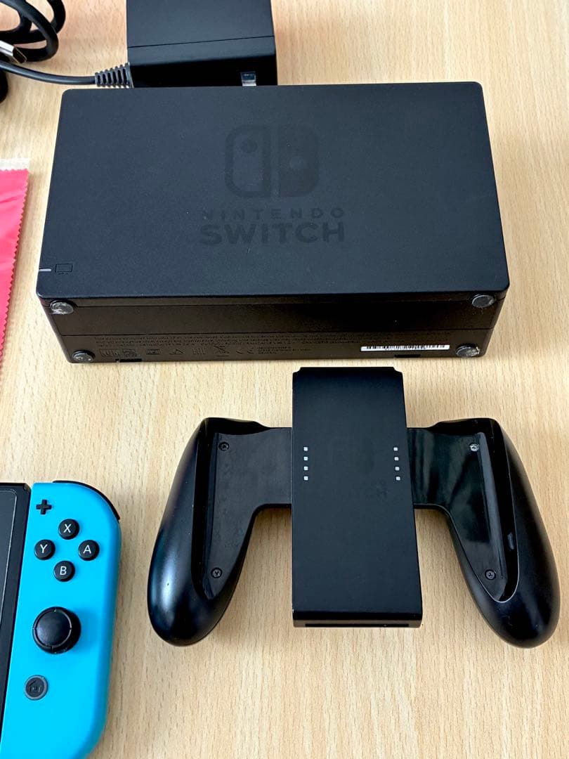 Switch 本体 【製造番号】XAJ40042769497 2018年6月購入
