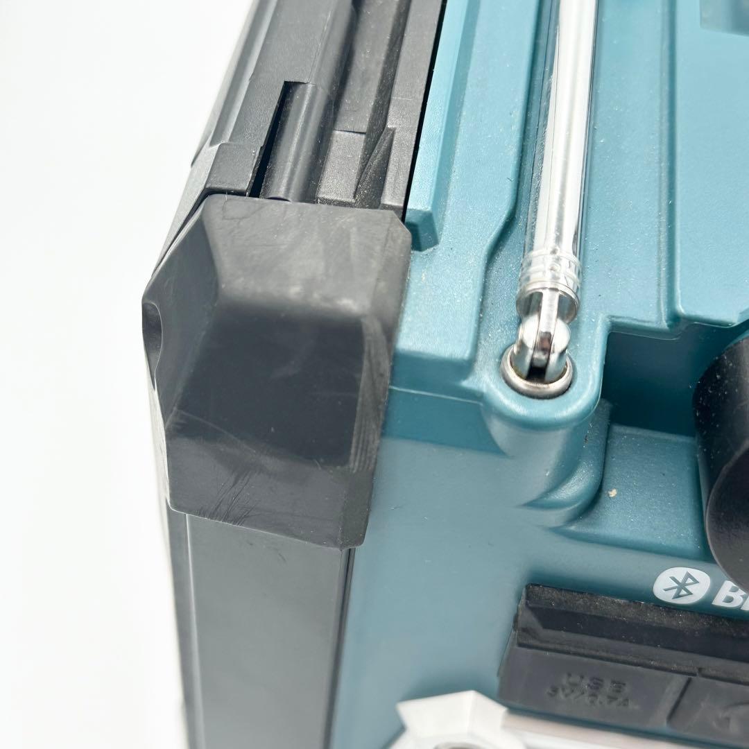 makita マキタ 充電式ラジオ付テレビ TV100