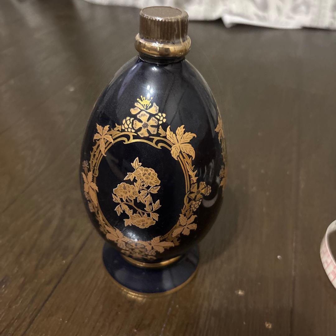 CAMUS コニャック ネイビーブルー卵型ボトル