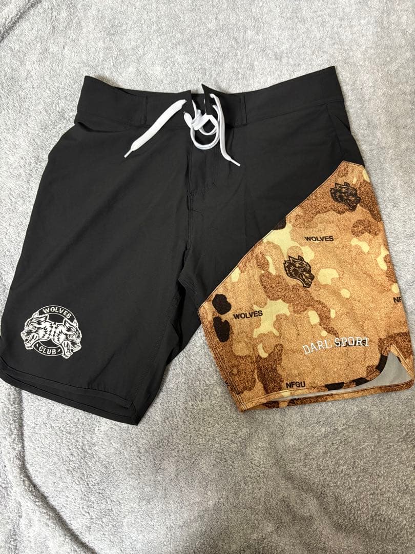 ダルクスポーツ　サーフパンツ　28