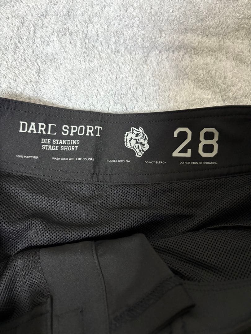 ダルクスポーツ　サーフパンツ　28