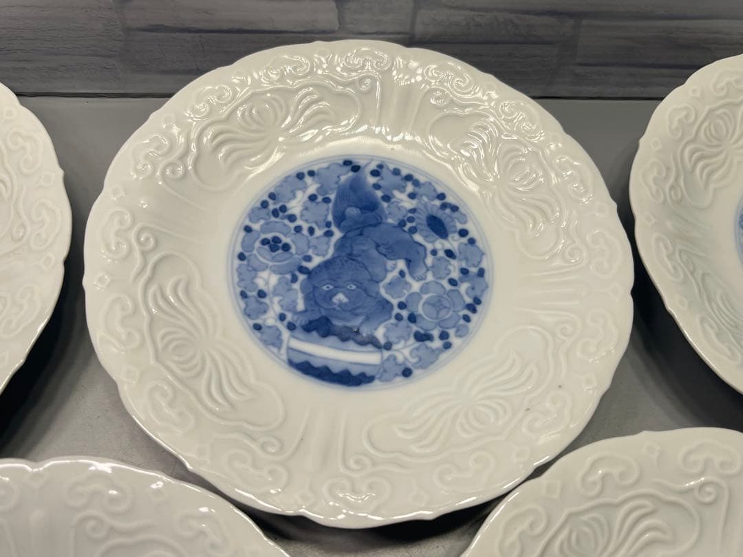 幕末〜　源六製　白磁　陽刻　唐獅子　染付皿　五枚