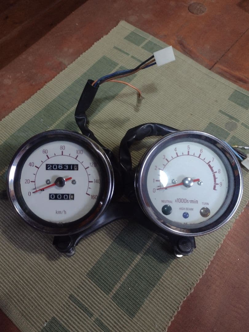 SR400純正スピードメーター