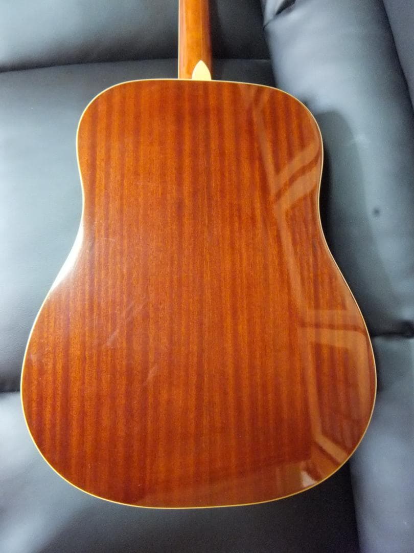 LEGEND、アコースティックギター、中古（本文よく読んでください）