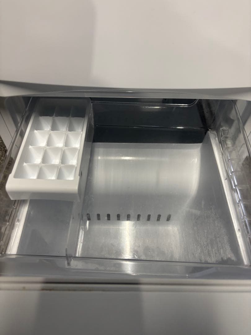 東芝 ノンフロン冷凍冷蔵庫 153L GR-U15BS 2023年製