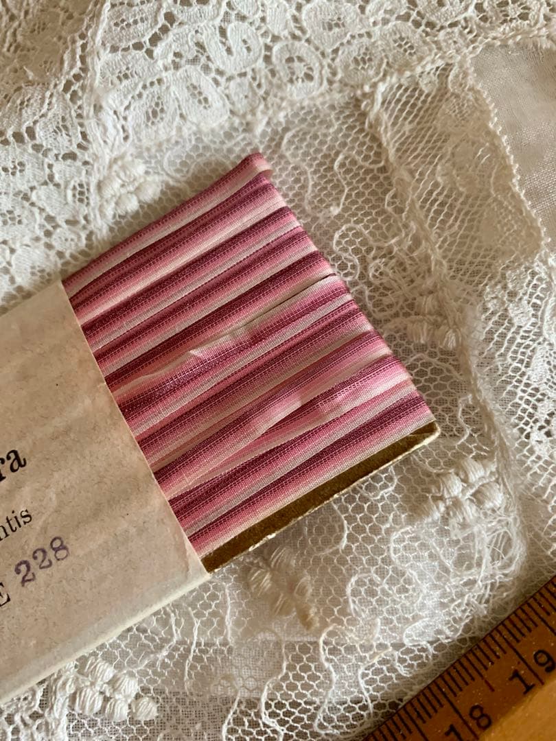 ※リクエストのお品※フランスアンティークロココ用グラデーションシルクリボン