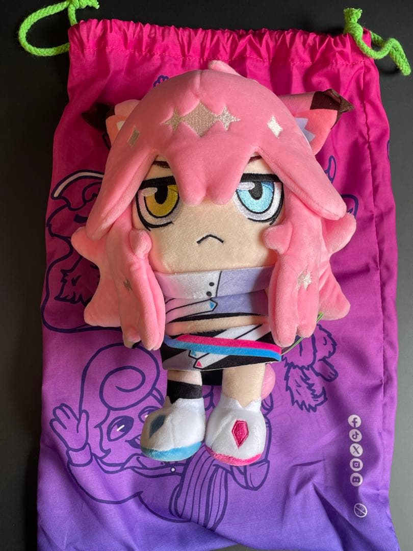 Omega Strikers ぬいぐるみ　アイミー　makeship オメスト