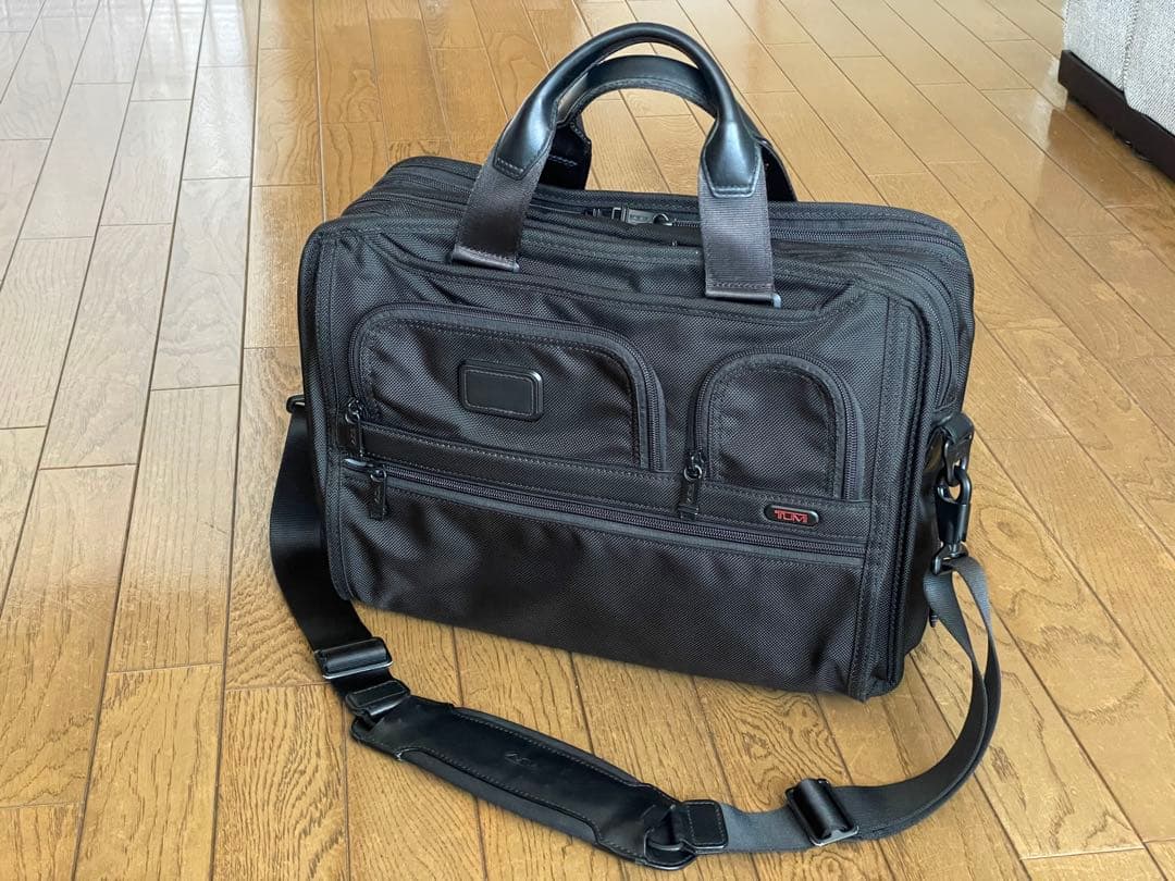 TUMI トゥミ ALPHA 2WAY エクスパンダブル ブリーフケース